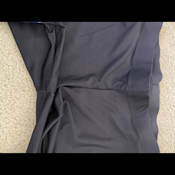 Nalu tribe long black/mermaid scale size M legging - Picture 8 of 8